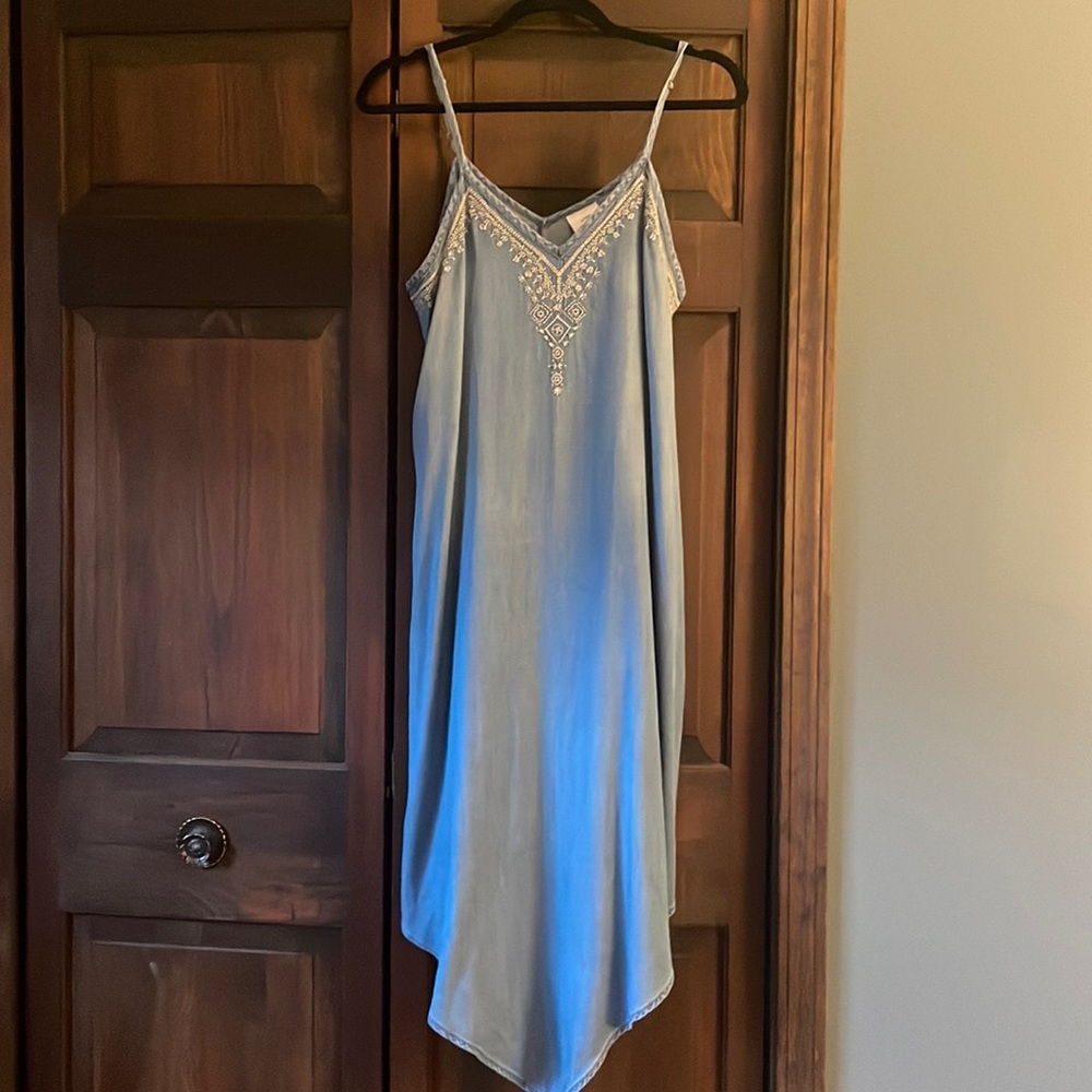 Knox Rose Chambray dress